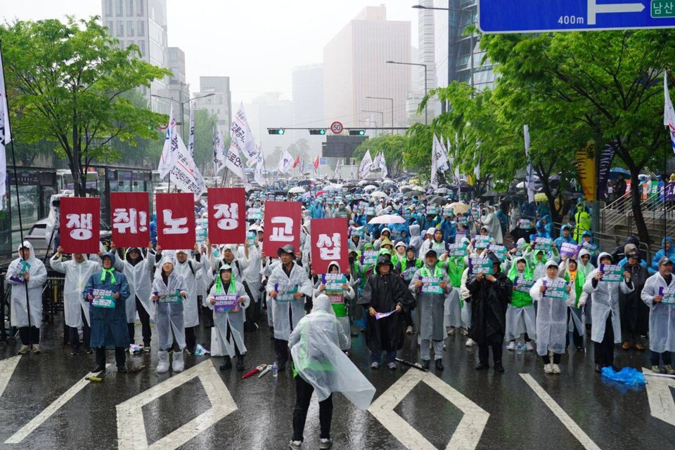 [참여와 혁신] 공공운수노조 “광장의 연대, 삶과 일터로 확장”